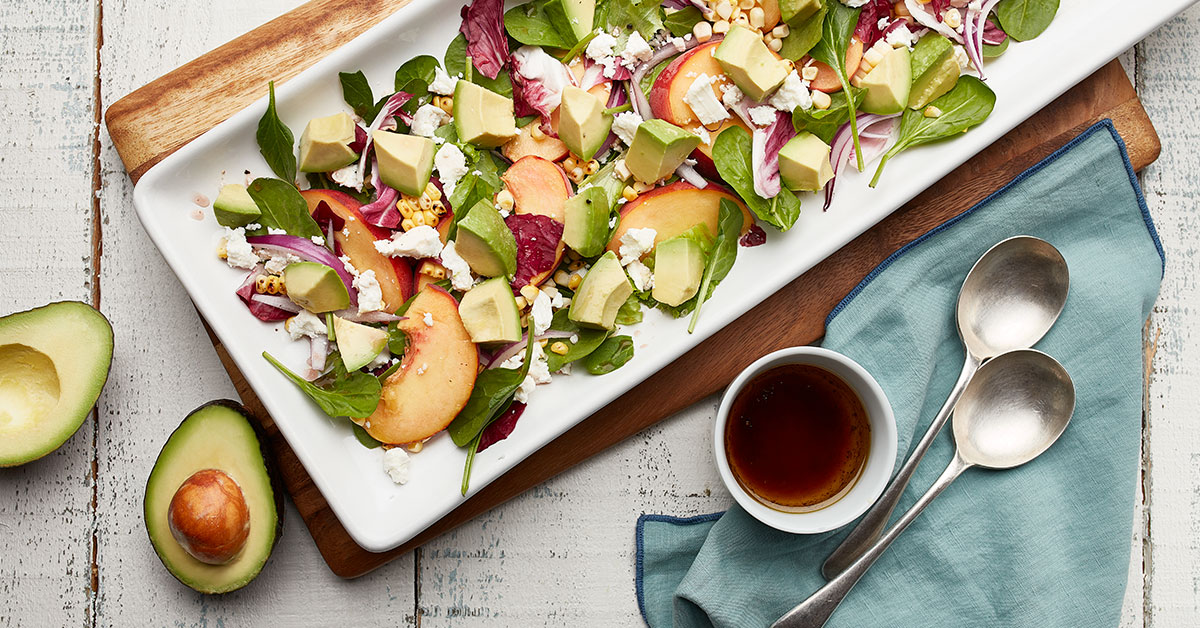 Salade De Peches Mais Grille Avocats Et Feta Avocats Du Mexique